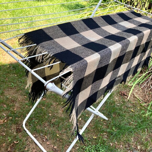 Large Square 100% Wool Buffalo Check Scarf - Picture 6 of 8